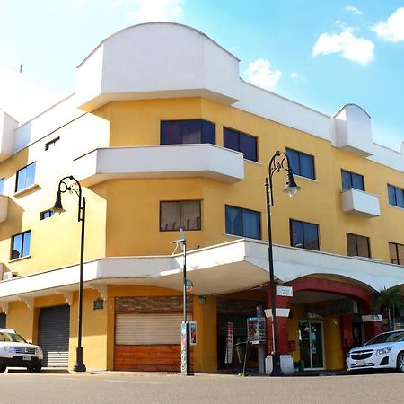 Hotel Madero Villahermosa Buitenkant foto